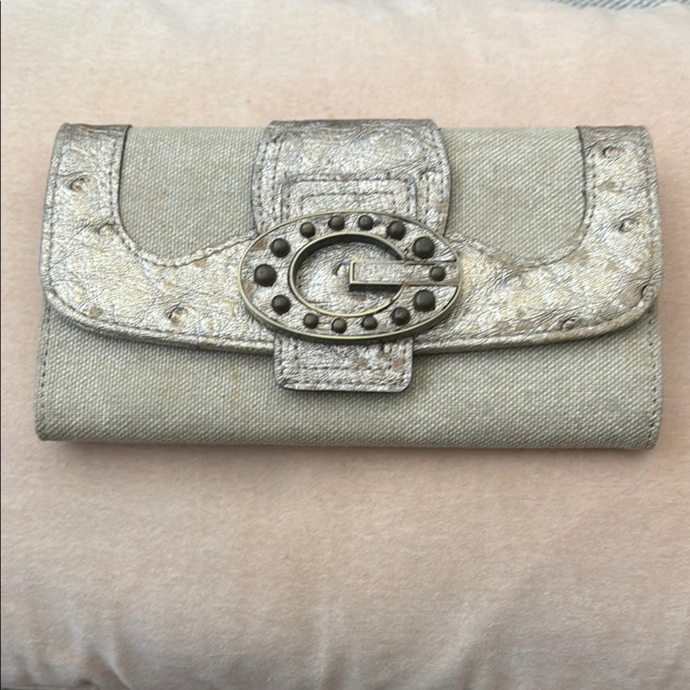 Guess wallet